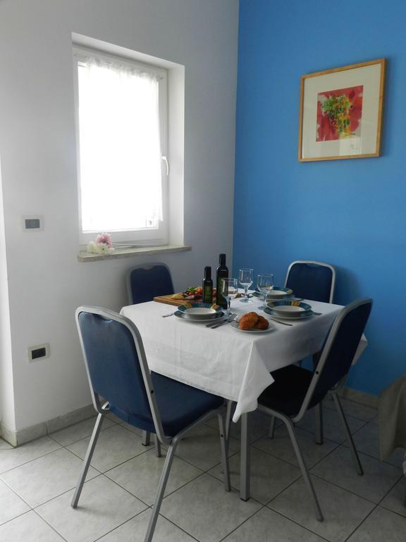 Villa Doris Yourcroatiaholiday Premantura Quarto foto